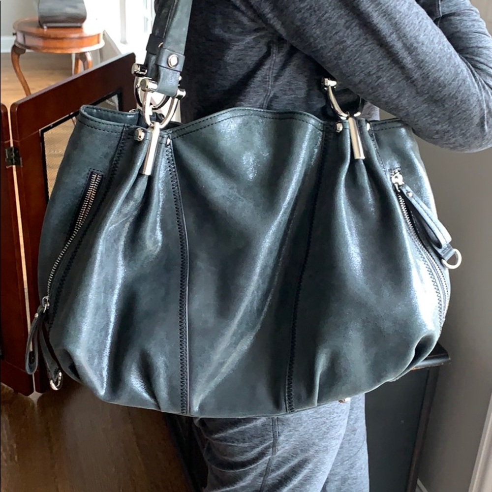B Makowsky shoulder bag